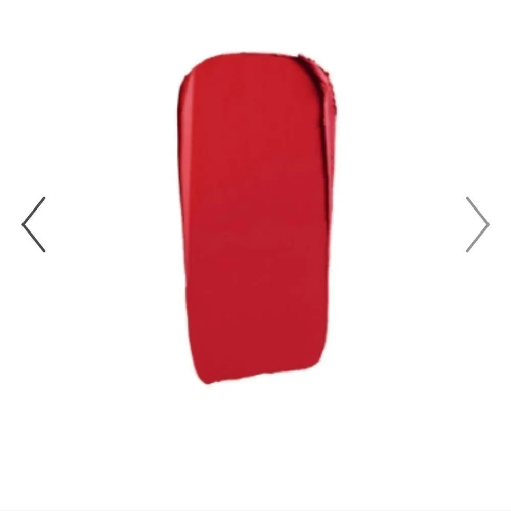 NIB Jeffree Star Velvet Trap Red Affair